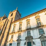 Comfortable In * Porto